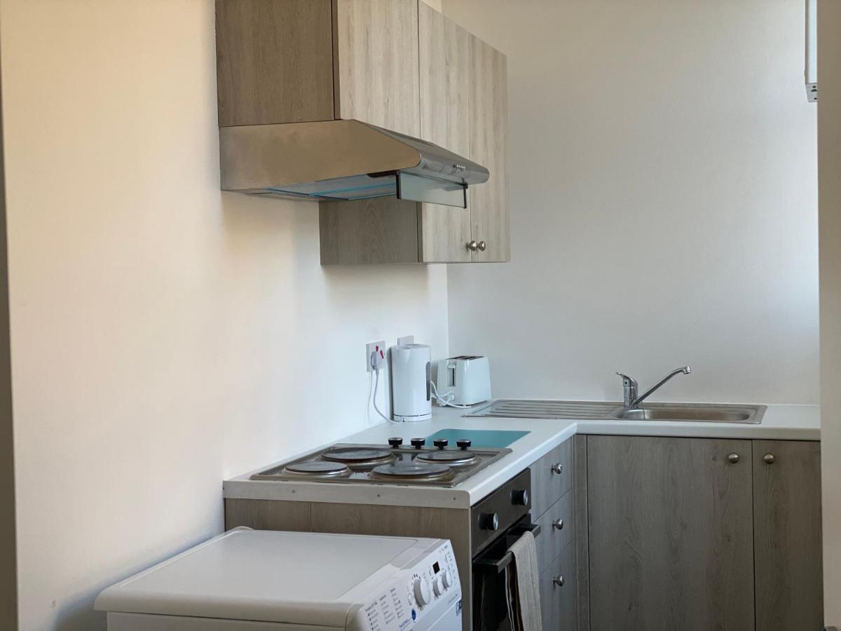 Ferienwohnung Carvetii - Edward House B - 2 Dbl Bed 1St Floor Flat Dunfermline Exterior foto